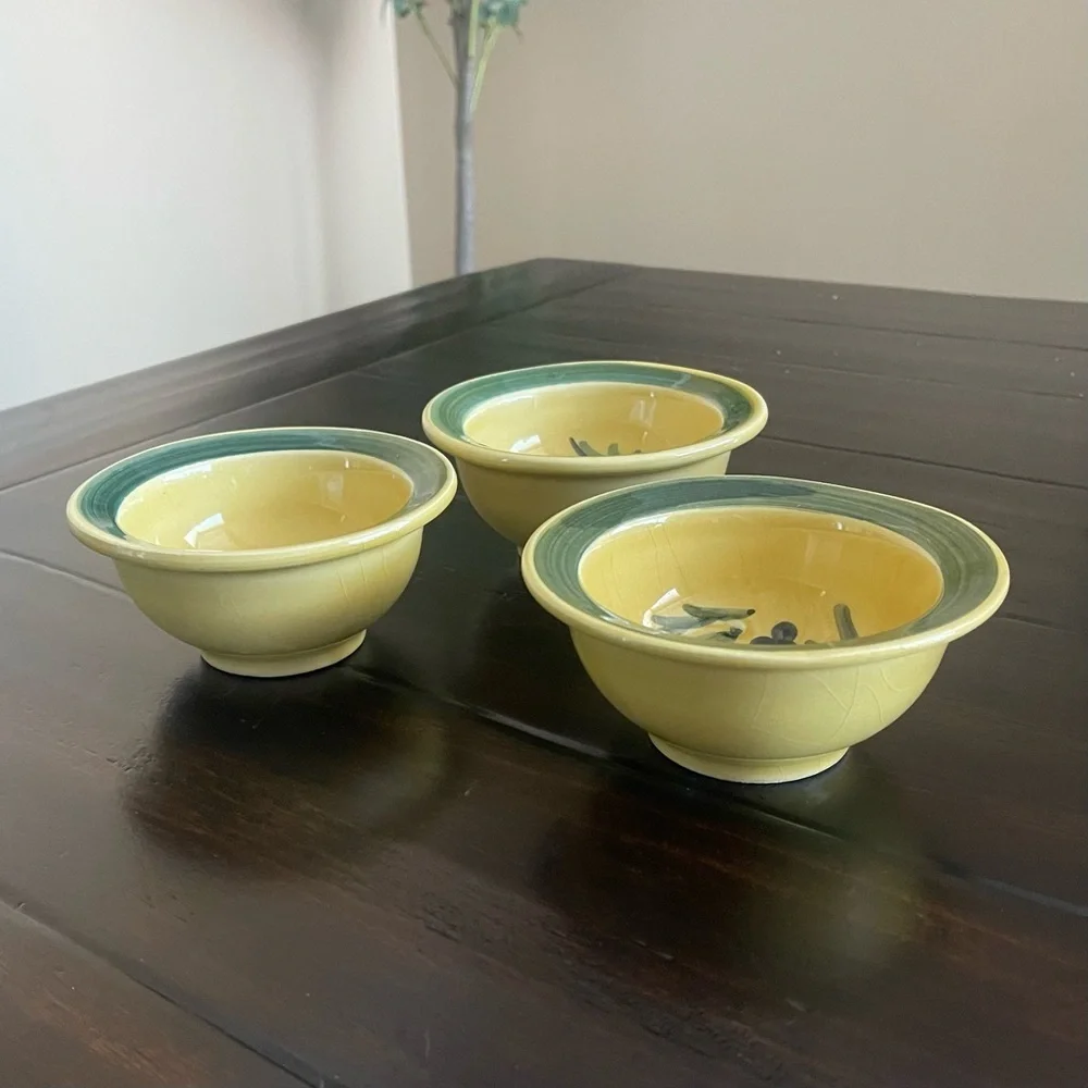 Williams Sonoma Handcrafted Yellow and Green Ceramic Bowl Set